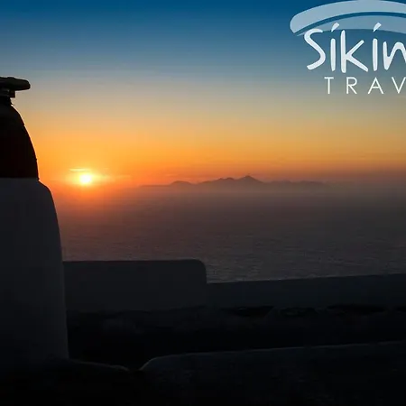 Traditional House With Majestic View Síkinos